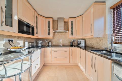 3 bedroom terraced house for sale, Brunswick Quay, Surrey Quays, London, SE16