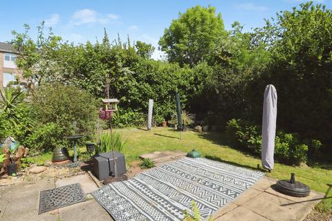 2 bedroom house for sale, Quarry Crescent, Cardiff