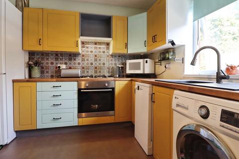 2 bedroom house for sale, Quarry Crescent, Cardiff
