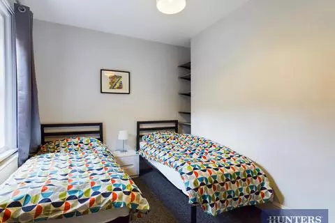 3 bedroom triplex to rent – pohled 5