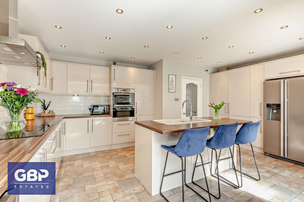 Kitchen, open plan living