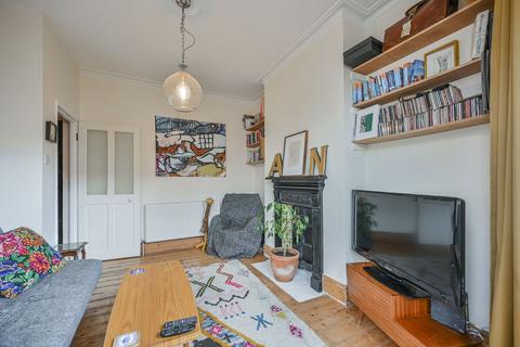 1 bedroom flat for sale, Woodside Gardens,, Tottenham, London, N17
