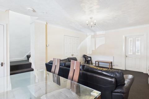 2 bedroom end of terrace house for sale, Mansfield Street, Ashton-under-Lyne, OL7 0HF