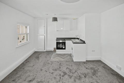 1 bedroom apartment to rent, Regent Street, Leamington Spa