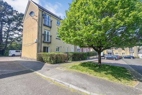 Ground floor flat - Tovey Crescent, Plymouth PL5