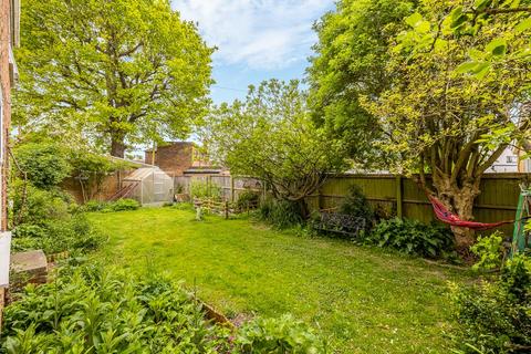 3 bedroom detached house for sale, Clay Lake, Spalding