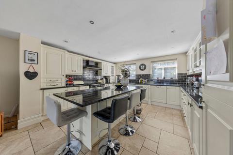 4 bedroom barn conversion for sale, Rindle Road, Tyldesley, M29