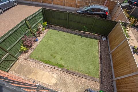 2 bedroom end of terrace house for sale, Avocet Close, Coton Park, Rugby, CV23