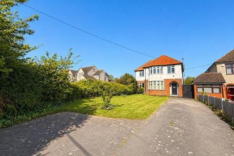 4 bedroom detached house for sale, Beehive Lane, Chelmsford, Essex, CM2