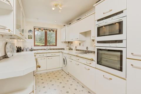 2 bedroom flat for sale, Kingswood Road, Tunbridge Wells, Kent, TN2