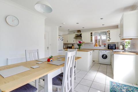5 bedroom detached house for sale, Thales Drive, Nottingham NG5