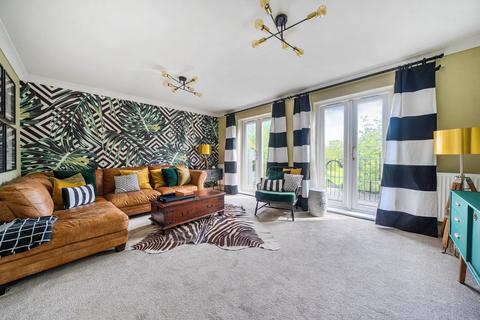 4 bedroom end of terrace house for sale, Barlow Drive, Shooters Hill, London, SE18