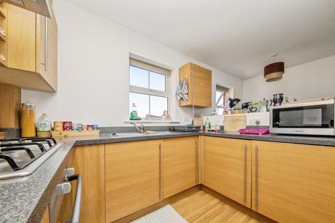 2 bedroom apartment for sale, Bramley Hill, Ipswich