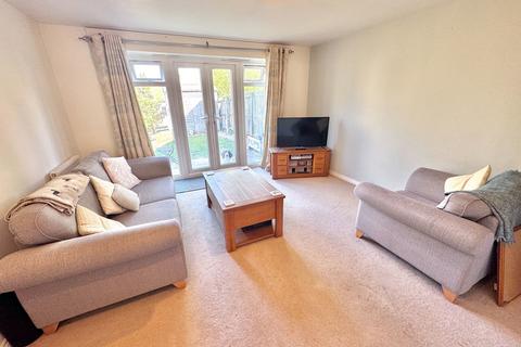 3 bedroom end of terrace house for sale, Dobede Way, Soham