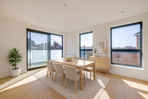 Lillie Road, Fulham, London, SW6