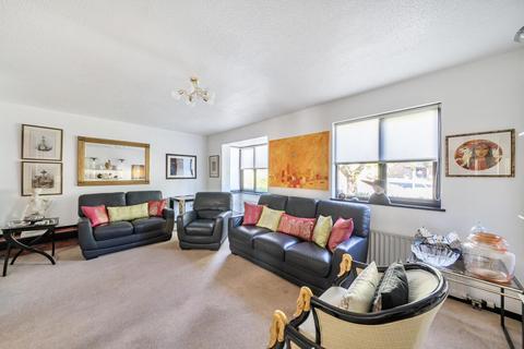 4 bedroom link detached house for sale, Du Cros Drive, Stanmore HA7