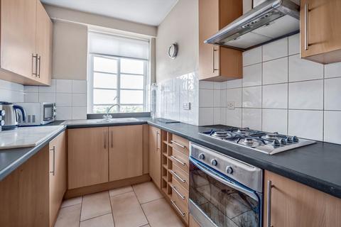 2 bedroom flat for sale, Finchley Road, London NW3