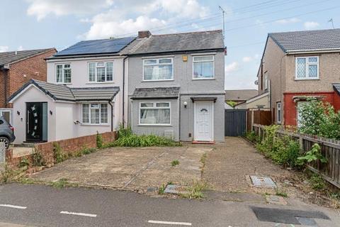 Fleetwood Road, Slough