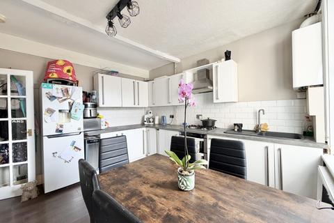 4 bedroom terraced house for sale, Cross View, Alphington, EX2