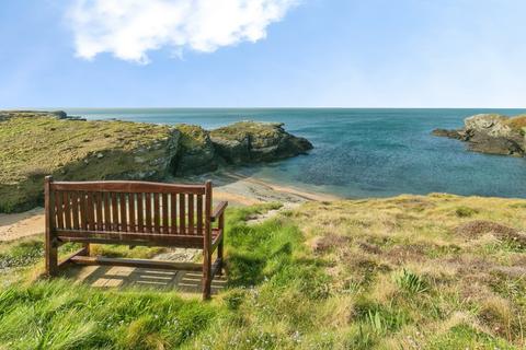 4 bedroom detached house for sale, Lon Isallt, Trearddur Bay, Holyhead, Isle of Anglesey, LL65