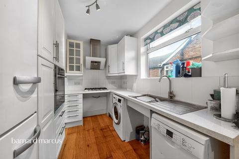 2 bedroom semi-detached bungalow for sale, Hamilton Road, Barnet
