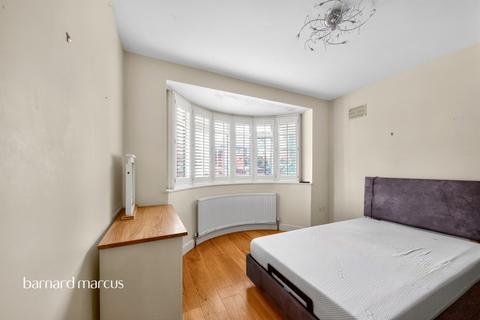 2 bedroom semi-detached bungalow for sale, Hamilton Road, Barnet