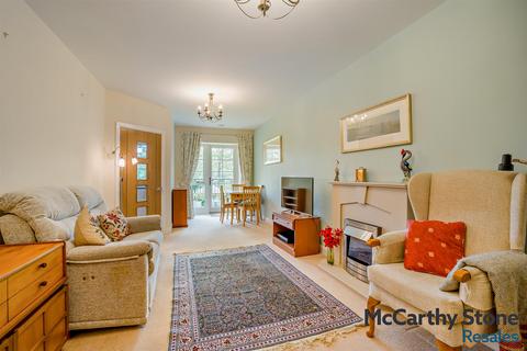 1 bedroom apartment for sale, Lambrook Court, Gloucester Road, Larkhall, Bath
