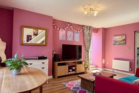 2 bedroom cottage for sale, Eynon Mews, Christchurch Road, BH24 1DR