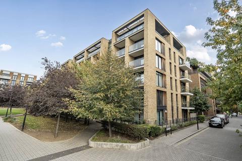 2 bedroom flat to rent, Albatross Way, Canada Water, London, SE16
