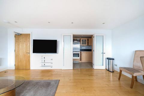 Vauxhall Bridge Road, Pimlico 3 bed flat to rent - £4,000 pcm