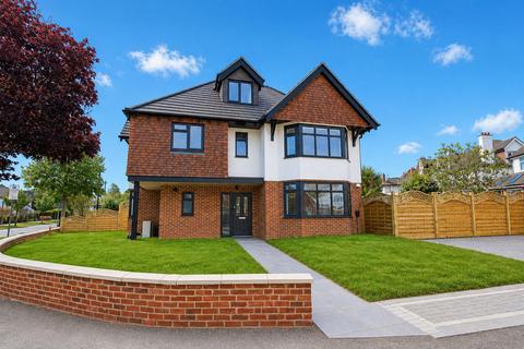 4 bedroom semi-detached house for sale, Hillcroome Road, Sutton SM2