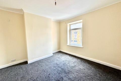 3 bedroom house to rent, Osborne Street, BARNSLEY