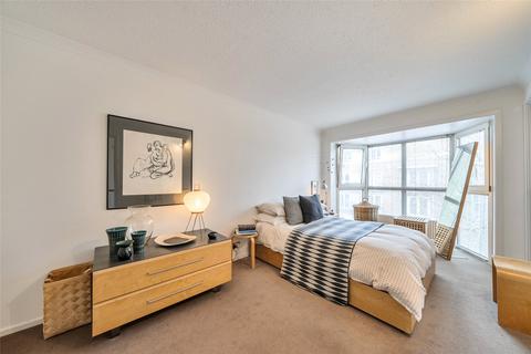 3 bedroom house to rent, Princes Court, Greenland Passage, Surrey Docks, SE16