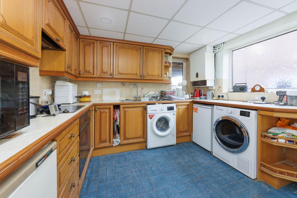 Utility room, utility