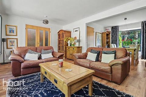 4 bedroom detached house for sale, Svenskaby, Orton Wistow