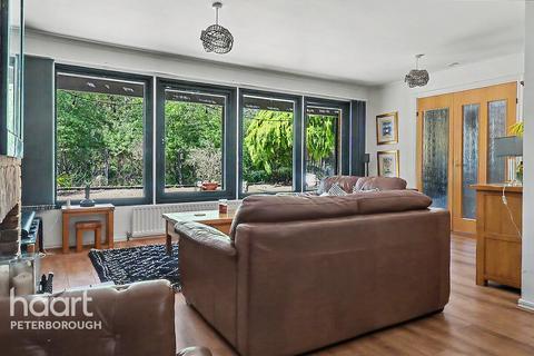 4 bedroom detached house for sale, Svenskaby, Orton Wistow