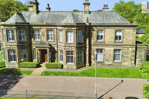 2 bedroom apartment for sale, Sinderhill Court, Northowram, Halifax