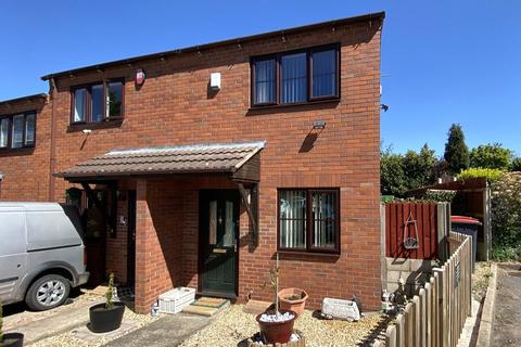 2 bedroom end of terrace house for sale, Chapel Grove, Wrockwardine Wood, Telford, Shropshire, TF2