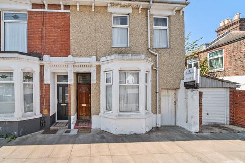 4 bedroom end of terrace house for sale, Harold Road, Hampshire PO4
