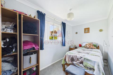 2 bedroom flat for sale, Olivers Court, Olivers Close, Clacton-On-Sea CO15