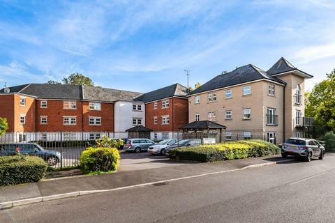 2 bedroom flat for sale, 2 Rossby, Berkshire, RG2 9FS