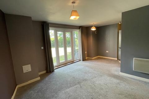 2 bedroom flat for sale, 2 Rossby, Berkshire, RG2 9FS