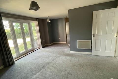 2 bedroom flat for sale, 2 Rossby, Berkshire, RG2 9FS