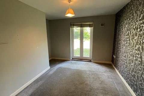 2 bedroom flat for sale, 2 Rossby, Berkshire, RG2 9FS