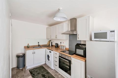 2 bedroom semi-detached house for sale, High Street, Hatfield, Doncaster