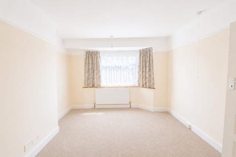 3 bedroom semi-detached house to rent, Parkside Avenue, SOUTHAMPTON