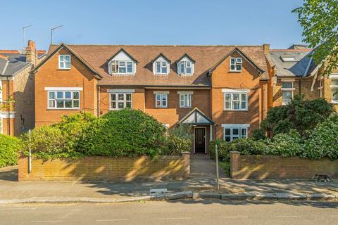 Waldeck Road, London W13