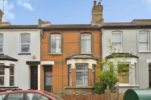 Higham Hill Road, London, E17