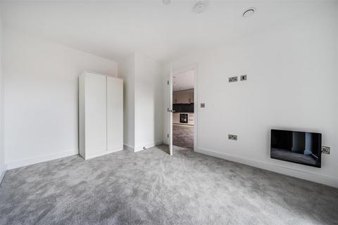 1 bedroom apartment to rent, Lombe House, Liversage street, Derby