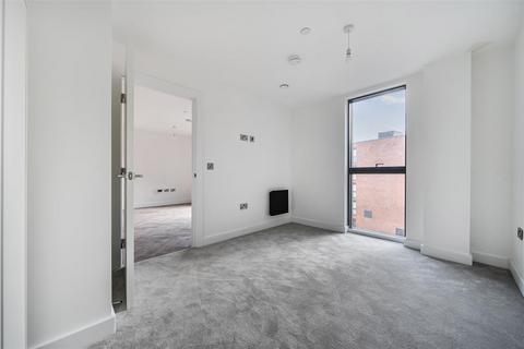 1 bedroom apartment to rent, Lombe House, Liversage street, Derby